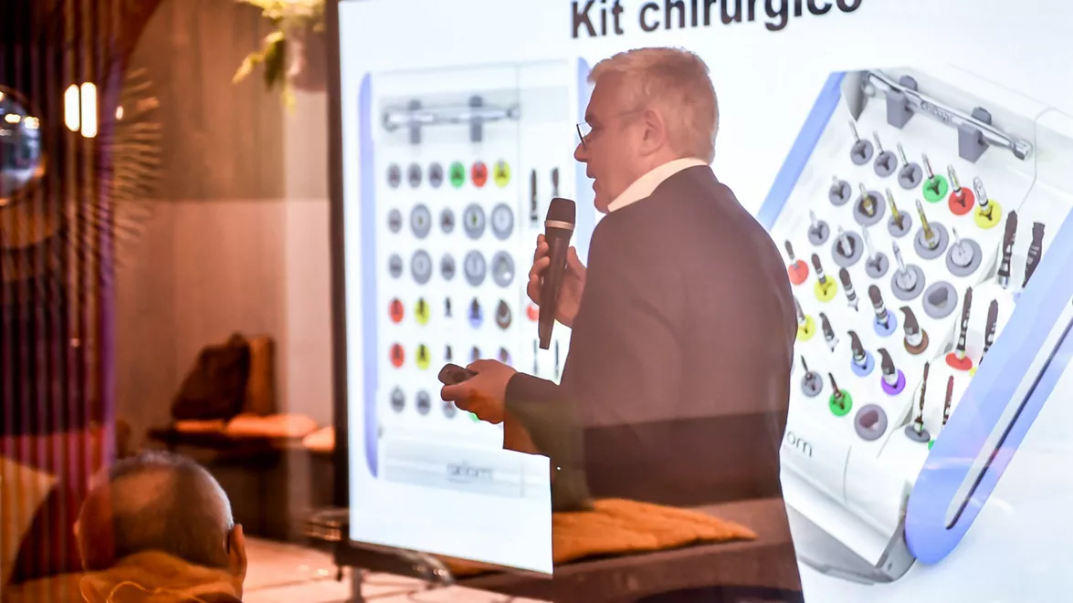 Axiom X3® tour • Milan