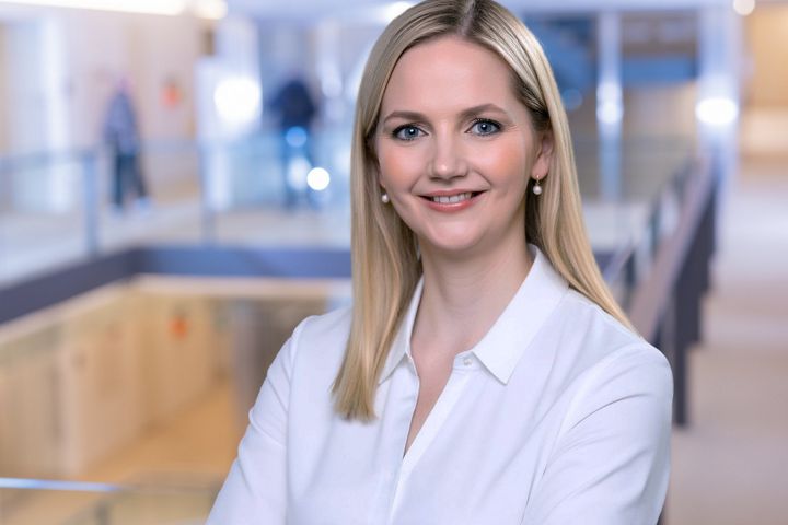 Isabelle Adelt, Member of Straumann Group Executive Management Board