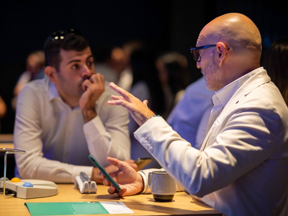 research work speakers at Neodent event