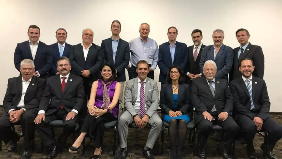 Drs. Rebeca Cruz and Carolina Higashida, members of the ITI Mexico section.